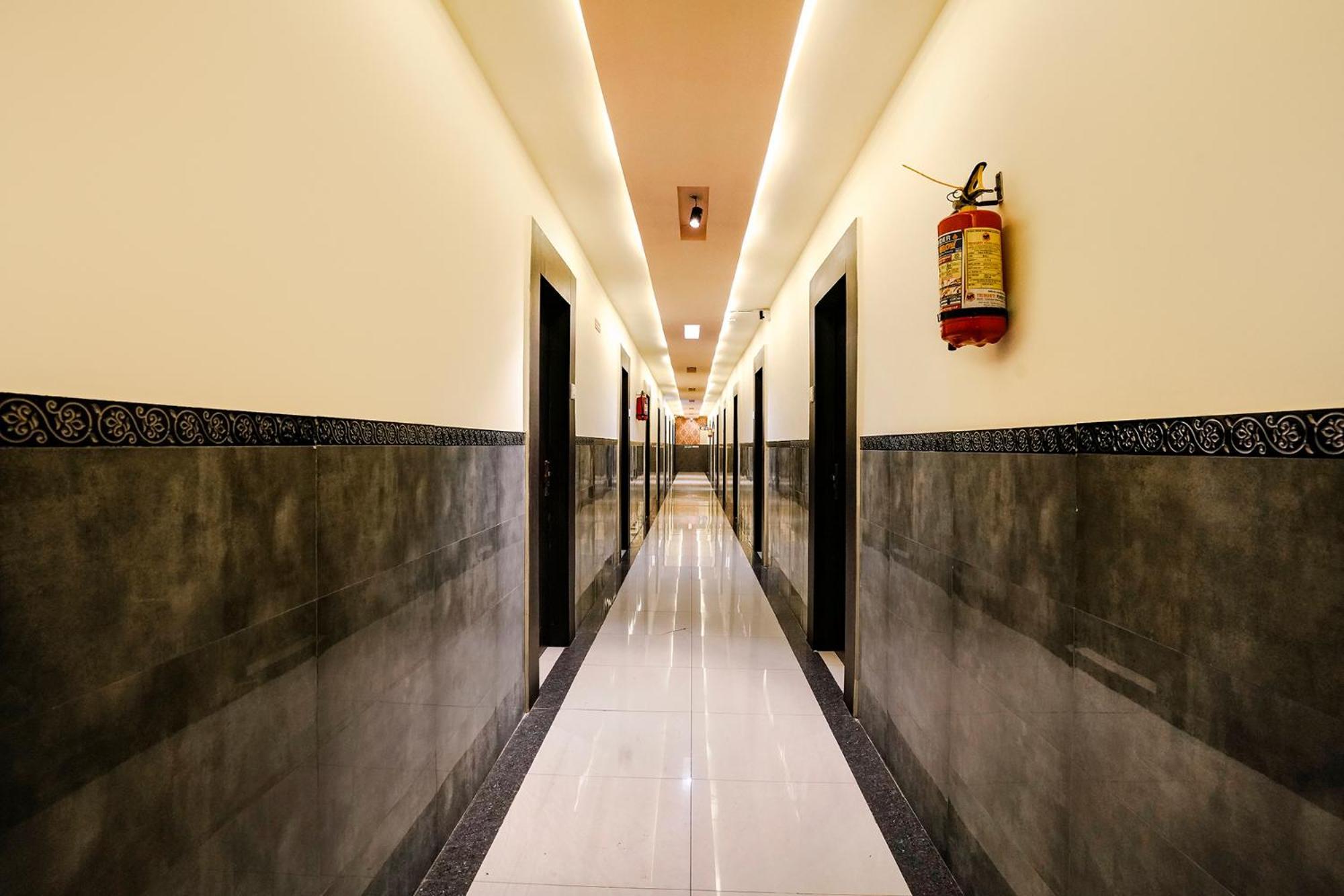 Fabhotel Sai Vihar Kolshet ภายนอก รูปภาพ
